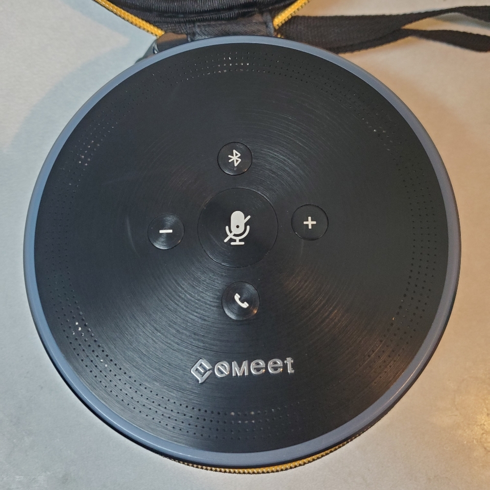 Wireless Conferencing Speakerphone - Picture 8 of 9